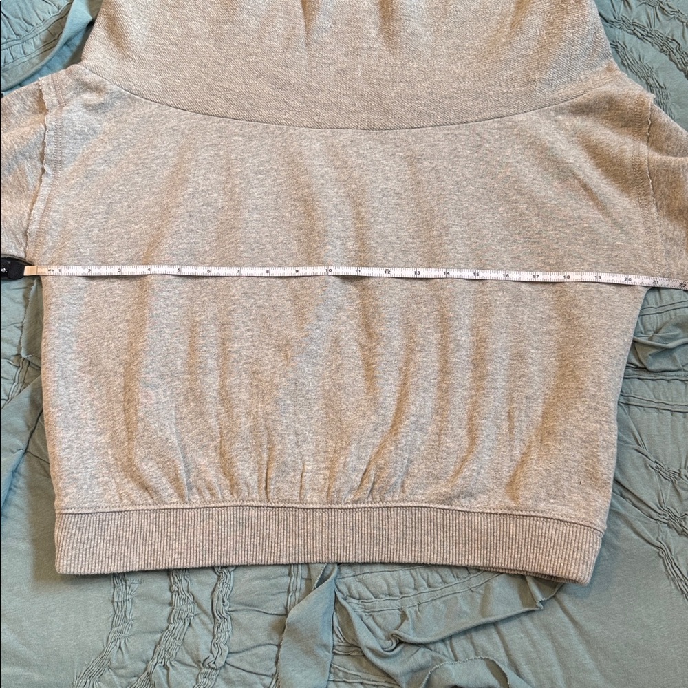 NWT Pilcro Long-Sleeve Slouchy Off-The-Shoulder Top - Picture 13 of 16